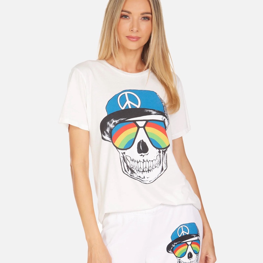Lauren Moshi Wolf Rainbow Peace SkullWhite T-Shirt